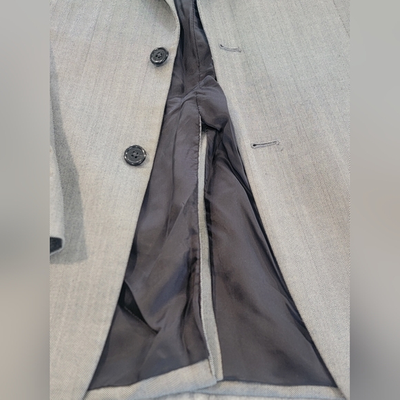 40L Men's Jos. A Bank Blazer Silver Gray Herringbone Silk & Wool Sport Coat - Picture 2 of 10